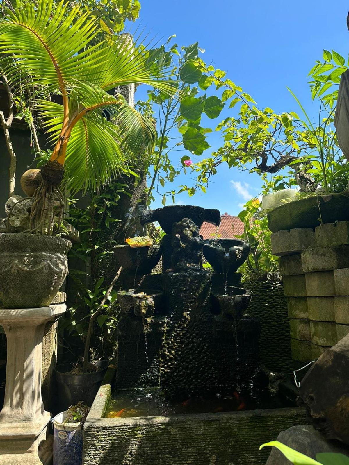 Sari Buana Bed & Breakfast Kuta  Ngoại thất bức ảnh