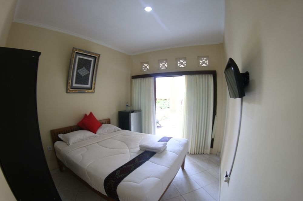 Sari Buana Bed & Breakfast Kuta  Ngoại thất bức ảnh